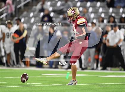 Thumbnail 3 in Klein Collins vs. Cypress Woods (UIL 6A Football Bi-District Playoff) photogallery.
