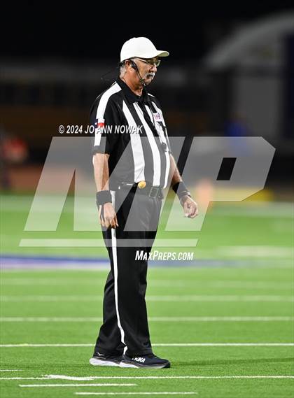 Thumbnail 2 in Klein Collins vs. Cypress Woods (UIL 6A Football Bi-District Playoff) photogallery.