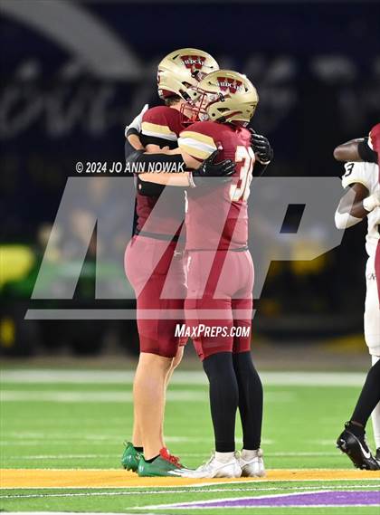 Thumbnail 2 in Klein Collins vs. Cypress Woods (UIL 6A Football Bi-District Playoff) photogallery.
