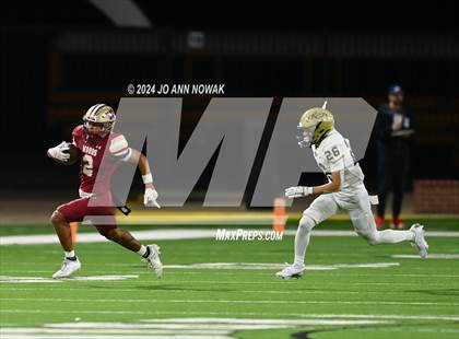 Thumbnail 2 in Klein Collins vs. Cypress Woods (UIL 6A Football Bi-District Playoff) photogallery.