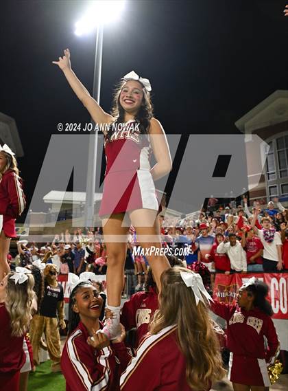 Thumbnail 2 in Klein Collins vs. Cypress Woods (UIL 6A Football Bi-District Playoff) photogallery.