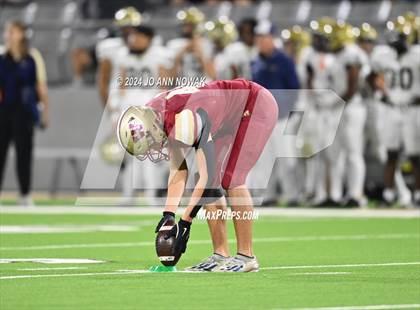 Thumbnail 2 in Klein Collins vs. Cypress Woods (UIL 6A Football Bi-District Playoff) photogallery.