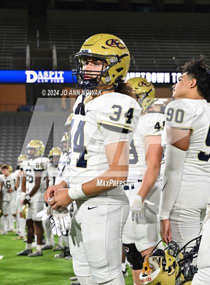 Thumbnail 1 in Klein Collins vs. Cypress Woods (UIL 6A Football Bi-District Playoff) photogallery.