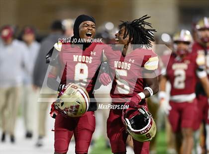 Thumbnail 1 in Klein Collins vs. Cypress Woods (UIL 6A Football Bi-District Playoff) photogallery.