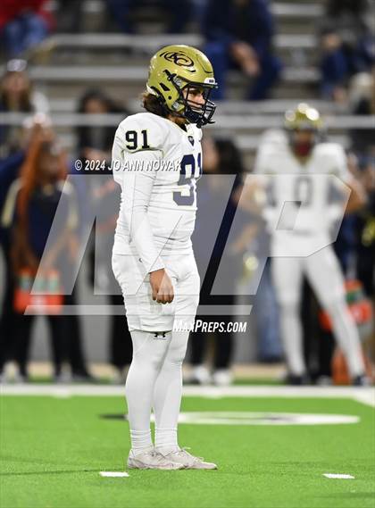Thumbnail 2 in Klein Collins vs. Cypress Woods (UIL 6A Football Bi-District Playoff) photogallery.