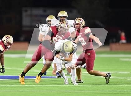 Thumbnail 3 in Klein Collins vs. Cypress Woods (UIL 6A Football Bi-District Playoff) photogallery.