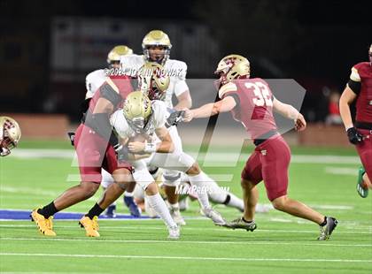 Thumbnail 2 in Klein Collins vs. Cypress Woods (UIL 6A Football Bi-District Playoff) photogallery.