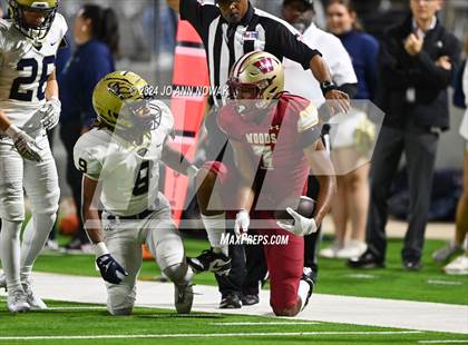 Thumbnail 1 in Klein Collins vs. Cypress Woods (UIL 6A Football Bi-District Playoff) photogallery.