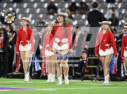 Thumbnail 2 in Klein Collins vs. Cypress Woods (UIL 6A Football Bi-District Playoff) photogallery.