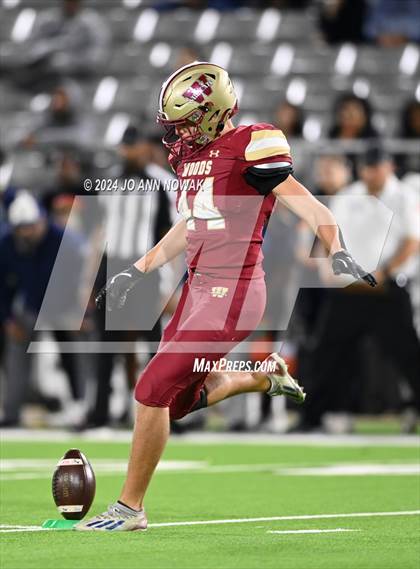 Thumbnail 2 in Klein Collins vs. Cypress Woods (UIL 6A Football Bi-District Playoff) photogallery.