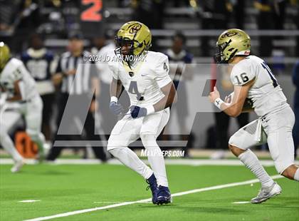 Thumbnail 3 in Klein Collins vs. Cypress Woods (UIL 6A Football Bi-District Playoff) photogallery.