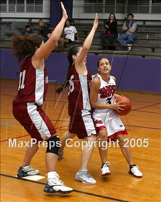 Thumbnail 3 in Garden Grove vs. Calvary Chapel Downey (St. Anthony Tourney) photogallery.
