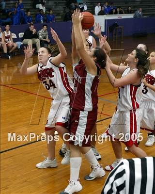 Thumbnail 1 in Garden Grove vs. Calvary Chapel Downey (St. Anthony Tourney) photogallery.