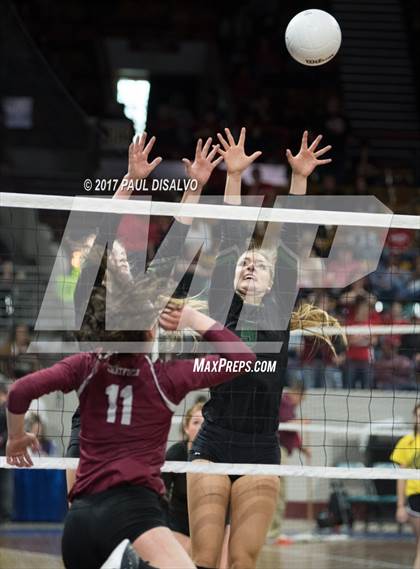 Thumbnail 2 in Fossil Ridge vs. Chatfield (CHSAA 5A Tie Breaker) photogallery.