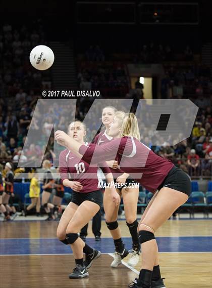 Thumbnail 2 in Fossil Ridge vs. Chatfield (CHSAA 5A Tie Breaker) photogallery.