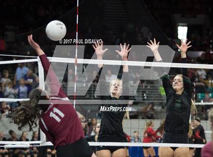 Thumbnail 3 in Fossil Ridge vs. Chatfield (CHSAA 5A Tie Breaker) photogallery.