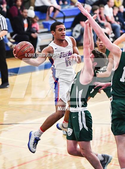 Thumbnail 3 in Miramonte @ Tamalpais photogallery.