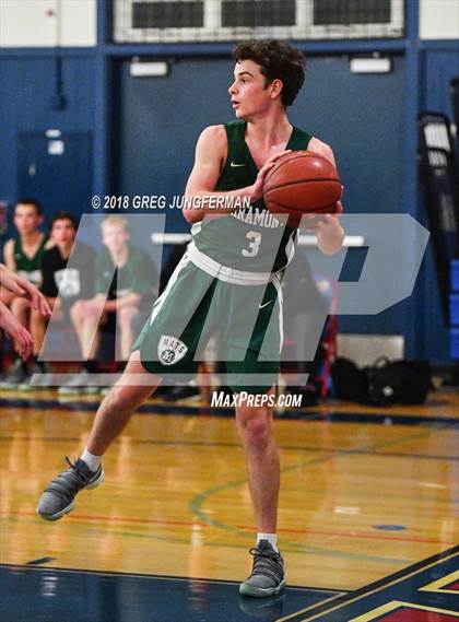 Thumbnail 1 in Miramonte @ Tamalpais photogallery.