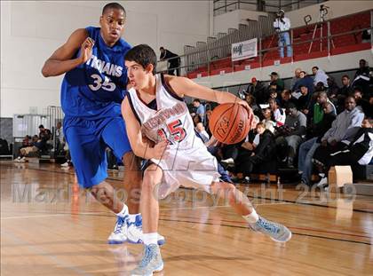 Thumbnail 1 in Lutheran vs. Brentwood (2009 Pangos Dream Classic) photogallery.