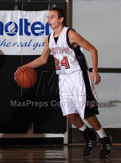 Thumbnail 1 in Lutheran vs. Brentwood (2009 Pangos Dream Classic) photogallery.