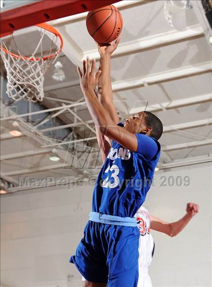 Thumbnail 1 in Lutheran vs. Brentwood (2009 Pangos Dream Classic) photogallery.