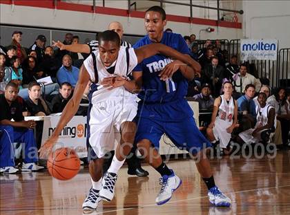 Thumbnail 2 in Lutheran vs. Brentwood (2009 Pangos Dream Classic) photogallery.