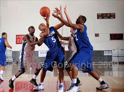 Thumbnail 2 in Lutheran vs. Brentwood (2009 Pangos Dream Classic) photogallery.