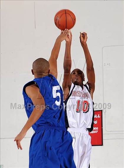 Thumbnail 2 in Lutheran vs. Brentwood (2009 Pangos Dream Classic) photogallery.