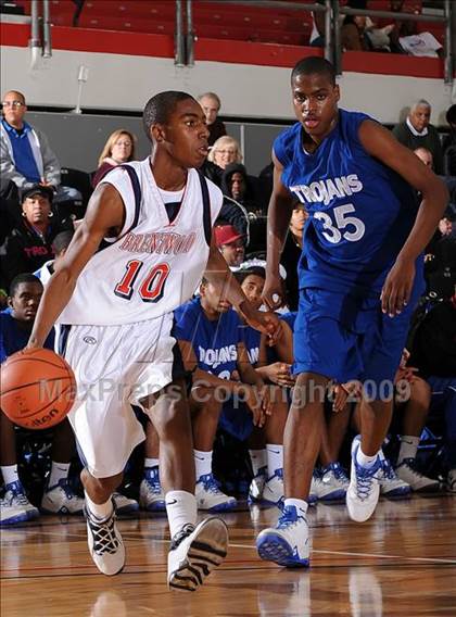 Thumbnail 3 in Lutheran vs. Brentwood (2009 Pangos Dream Classic) photogallery.