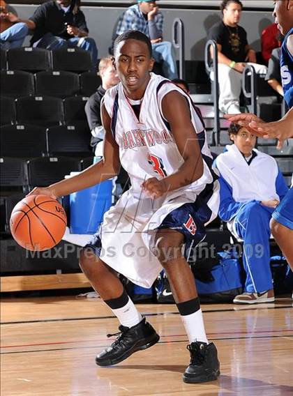Thumbnail 1 in Lutheran vs. Brentwood (2009 Pangos Dream Classic) photogallery.