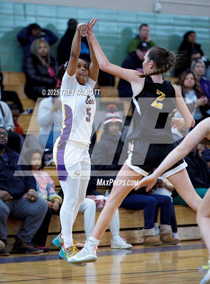 Thumbnail 2 in Honeoye Falls-Lima @ East  (NYSPHAA Section V Class B Quarter Final) photogallery.