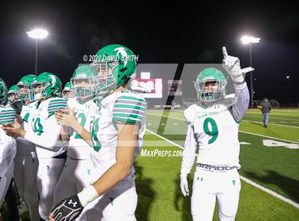 Thumbnail 3 in Maryville vs. Blair Oaks (MSHSAA Class 3 Championship) photogallery.