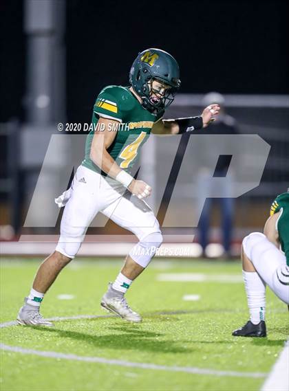 Thumbnail 3 in Maryville vs. Blair Oaks (MSHSAA Class 3 Championship) photogallery.