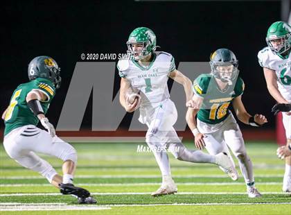 Thumbnail 3 in Maryville vs. Blair Oaks (MSHSAA Class 3 Championship) photogallery.