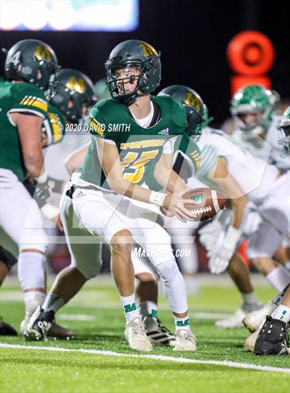 Thumbnail 3 in Maryville vs. Blair Oaks (MSHSAA Class 3 Championship) photogallery.