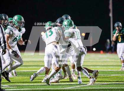 Thumbnail 2 in Maryville vs. Blair Oaks (MSHSAA Class 3 Championship) photogallery.