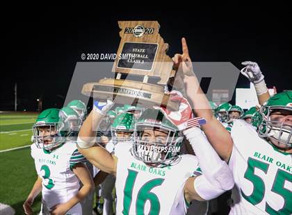 Thumbnail 3 in Maryville vs. Blair Oaks (MSHSAA Class 3 Championship) photogallery.