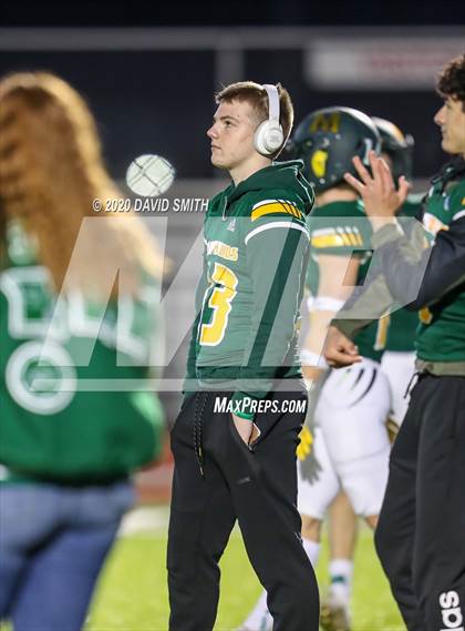 Thumbnail 2 in Maryville vs. Blair Oaks (MSHSAA Class 3 Championship) photogallery.