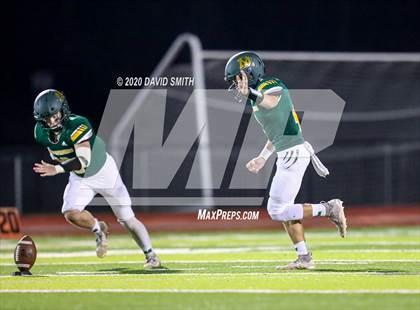 Thumbnail 1 in Maryville vs. Blair Oaks (MSHSAA Class 3 Championship) photogallery.