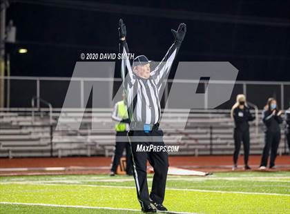 Thumbnail 3 in Maryville vs. Blair Oaks (MSHSAA Class 3 Championship) photogallery.
