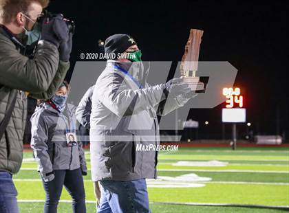 Thumbnail 1 in Maryville vs. Blair Oaks (MSHSAA Class 3 Championship) photogallery.