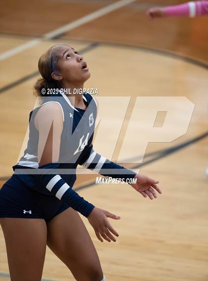 Thumbnail 2 in Shoemaker @ Bryan photogallery.