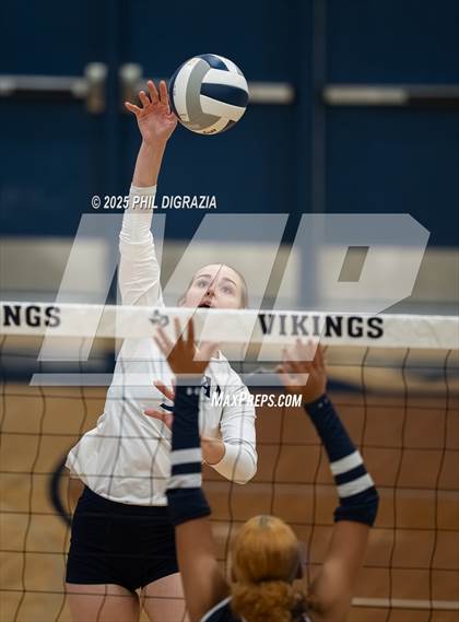 Thumbnail 1 in Shoemaker @ Bryan photogallery.