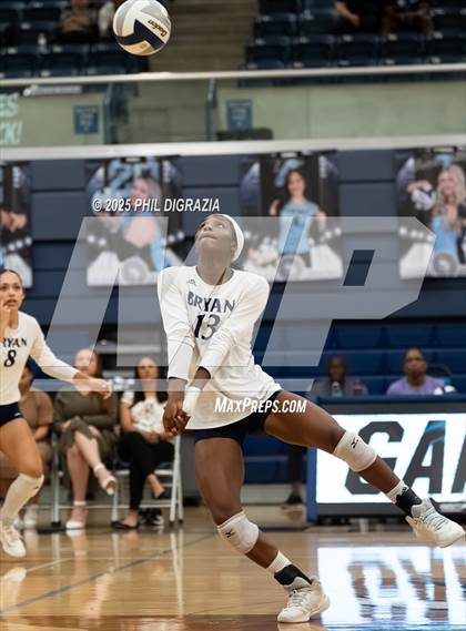 Thumbnail 3 in Shoemaker @ Bryan photogallery.