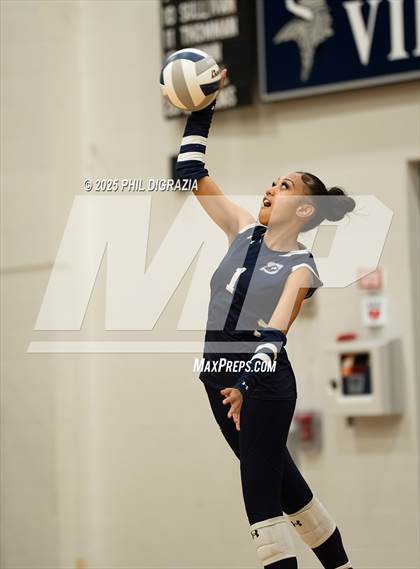 Thumbnail 3 in Shoemaker @ Bryan photogallery.