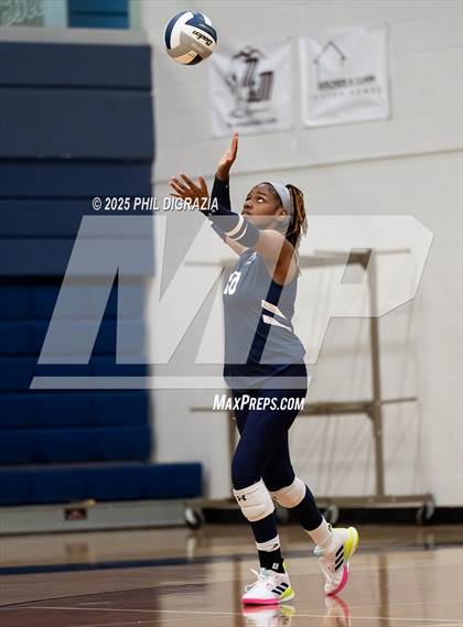 Thumbnail 1 in Shoemaker @ Bryan photogallery.