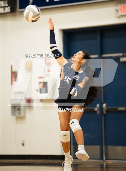 Thumbnail 3 in Shoemaker @ Bryan photogallery.