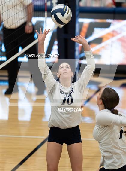 Thumbnail 2 in Shoemaker @ Bryan photogallery.