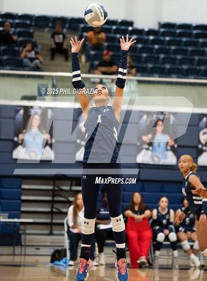 Thumbnail 2 in Shoemaker @ Bryan photogallery.