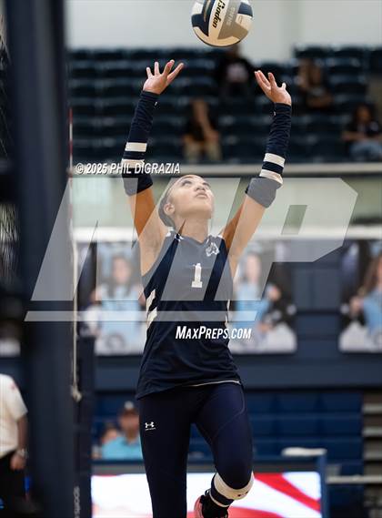 Thumbnail 2 in Shoemaker @ Bryan photogallery.